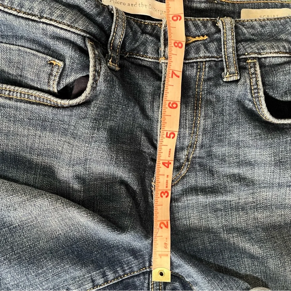 Pilcro Script High-Rise Shorts Dark Denim 27 - Picture 13 of 13